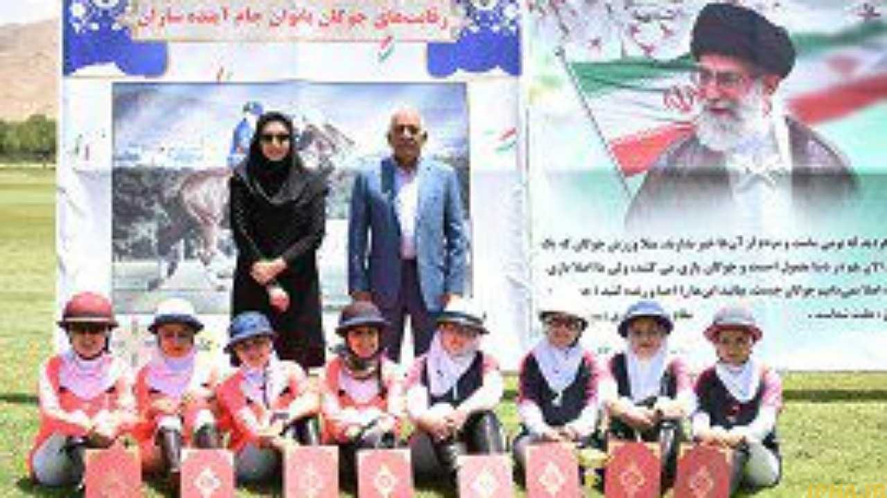 تیم زنده رود قهرمان رقابت‌های جام آینده سازان شد