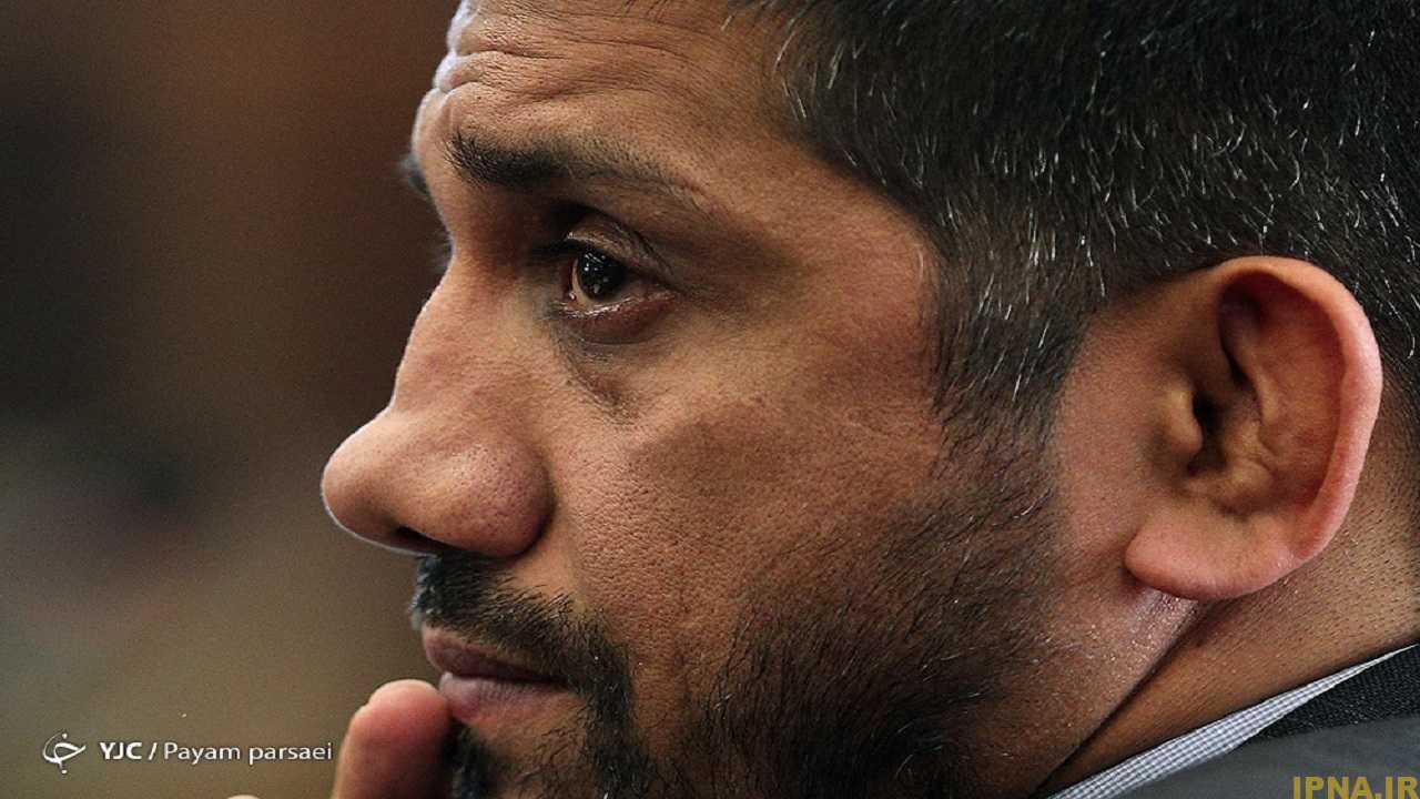 معاون قهرمانی کمر به قتل کشتی بست