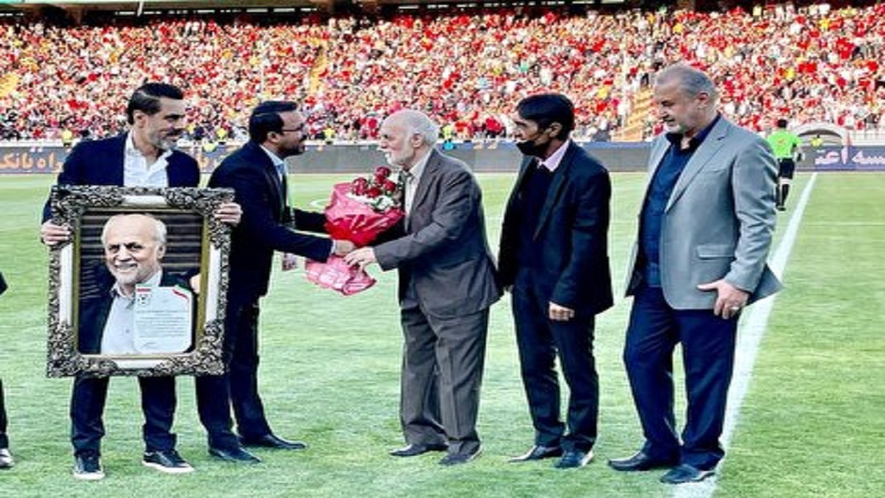 تجلیل از پیشکسوت پرسپولیس به پاس نیم قرن خدمت