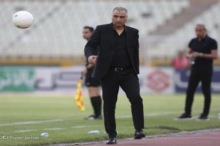 الهامی: پرسپولیس با شایستگی قهرمان لیگ شد/ نباید برد استقلال برابر هوادار را زیر سوال ببرید