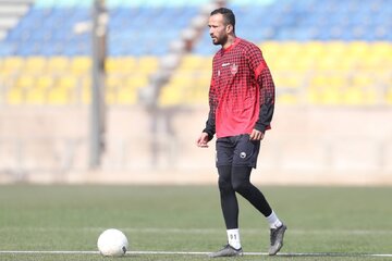 مهاجم پرسپولیس دربی را از دست داد