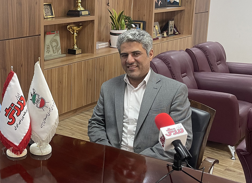 پورسلمان: اهل انتقاد کردن و بهانه گرفتن نیستم/ شمشیربازی را «برند» می کنیم