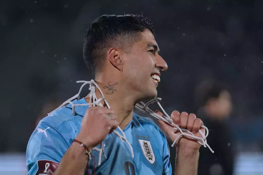 Bielsa recalls in-form Suarez