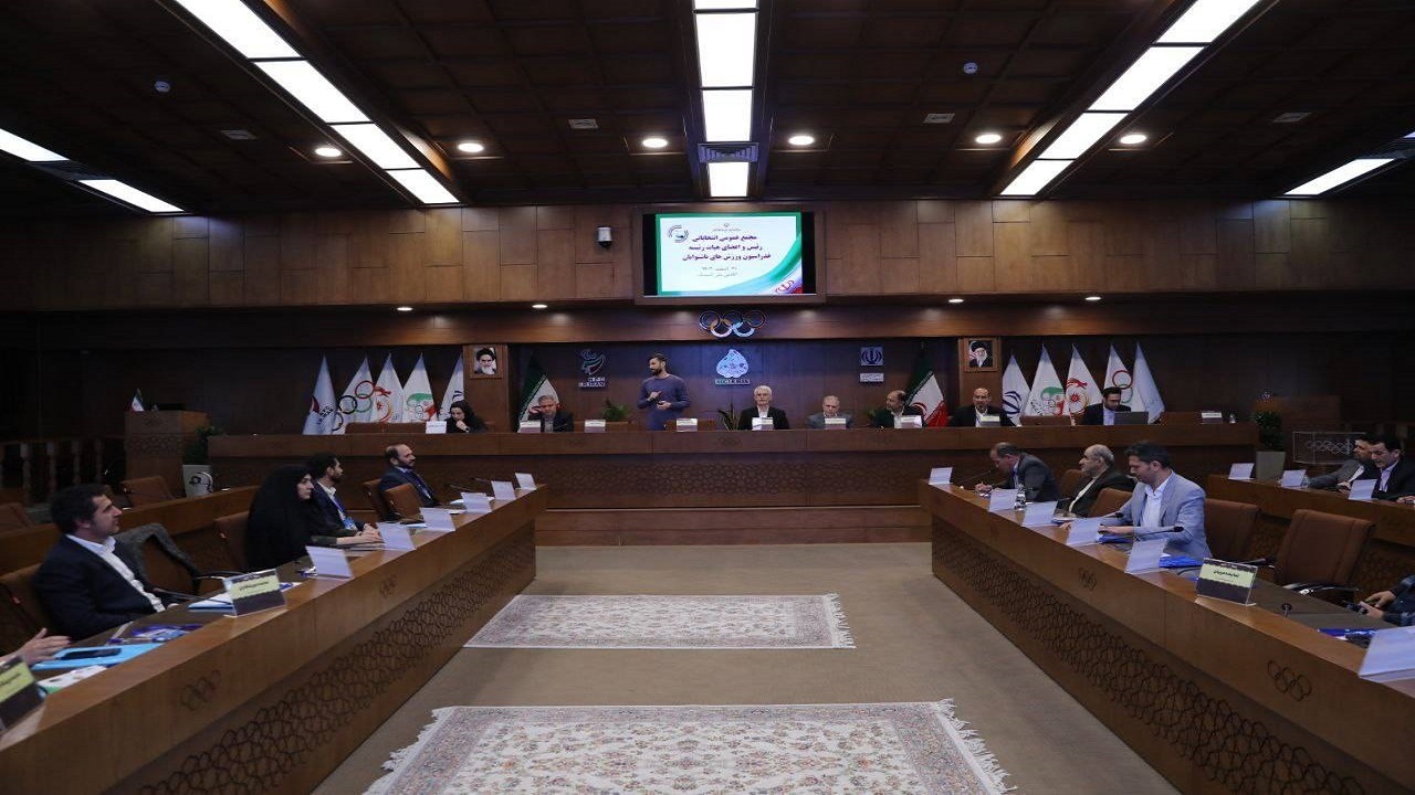 نکولعل‌آزاد رئیس فدراسیون ورزش‌های ناشنوایان شد