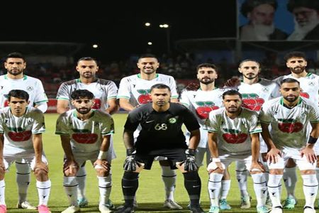 ذوب آهن اصفهان برترین میهمان لیگ و درگیری‌های عجیب با پرسپولیس و استقلال