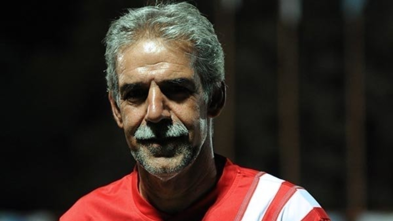 فنونی زاده: بازی پرسپولیس و سپاهان تحت الشعاع قضاوت داور بود