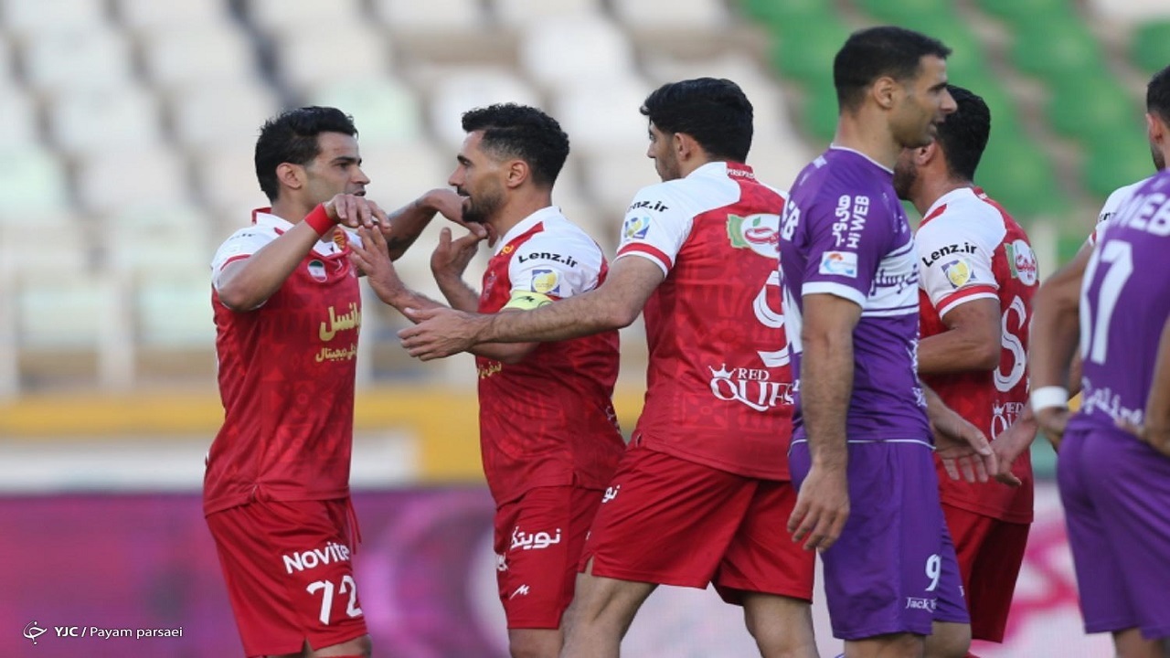 آشتیانی: پرسپولیس با مشکل موقعیت سوزی مواجه است/ استقلال می تواند فولاد را در آزادی شکست بدهد