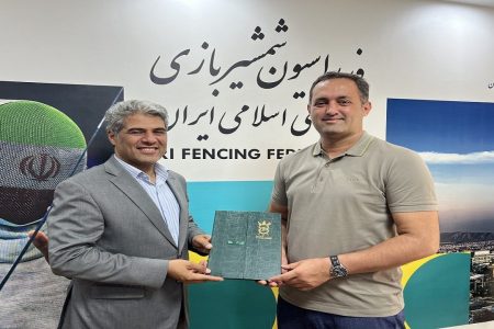 انعقاد قرارداد همکاری فدراسیون شمشیربازی با پیمان فخری