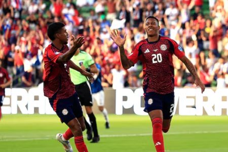 کاستاریکا ۲ – ۱ پاراگوئه/ پیروزی با چاشنی حذف شدن + فیلم