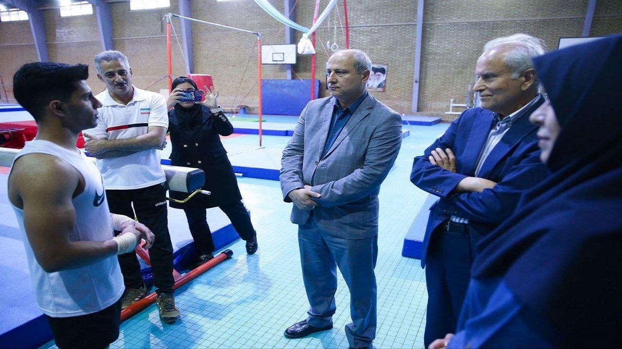 بازدید مناف هاشمی از اردوی تیم‌های ملی ژیمناستیک، سنگ‌نوردی و شمشیربازی