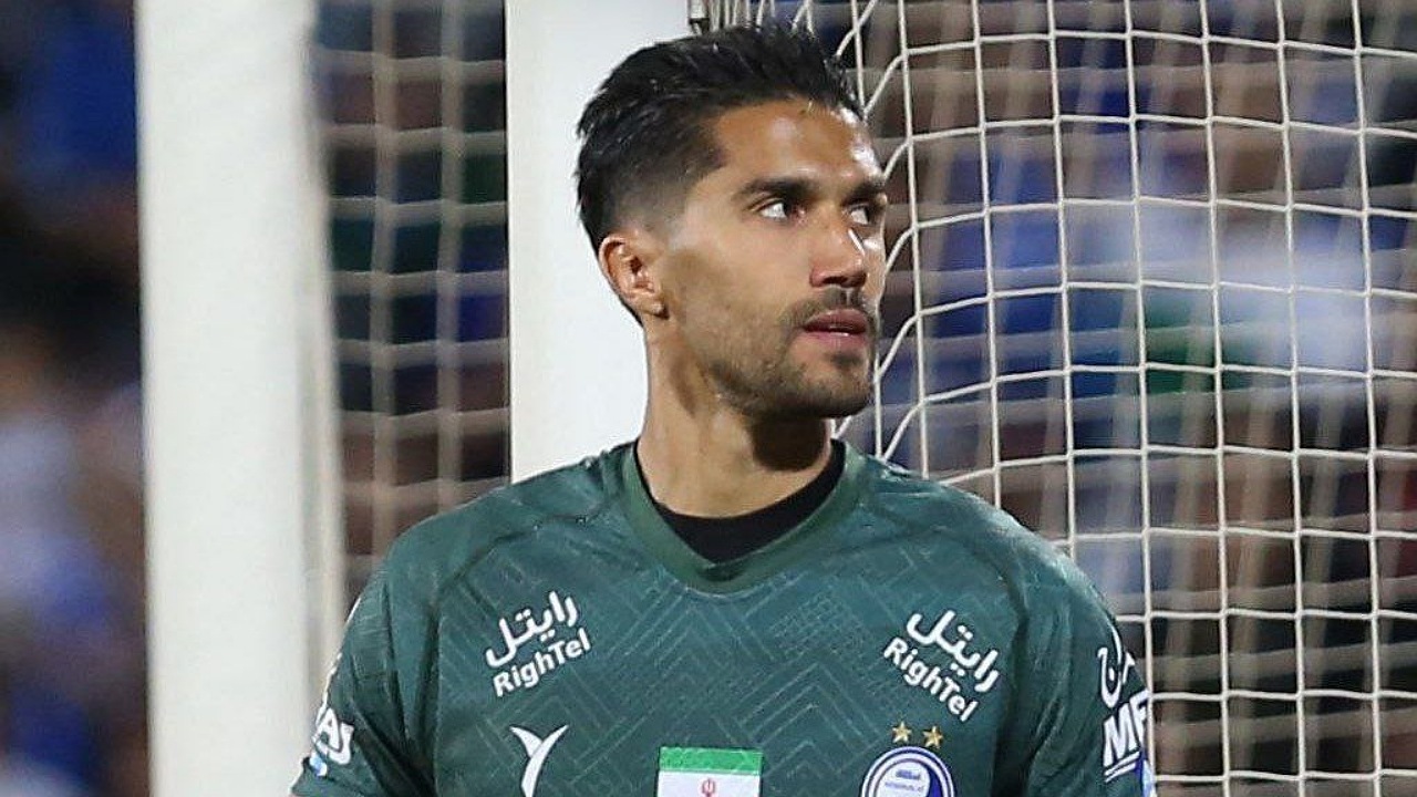 حسینی در تمرین استقلال حاضر شد