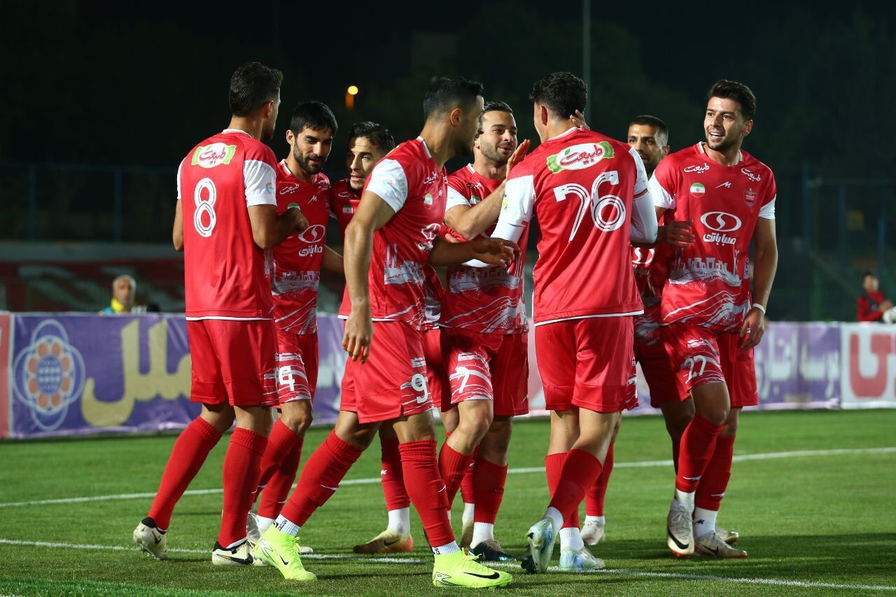 سرخ‌پوشان بعد از دیدار با الریان در قطر می‌مانند
