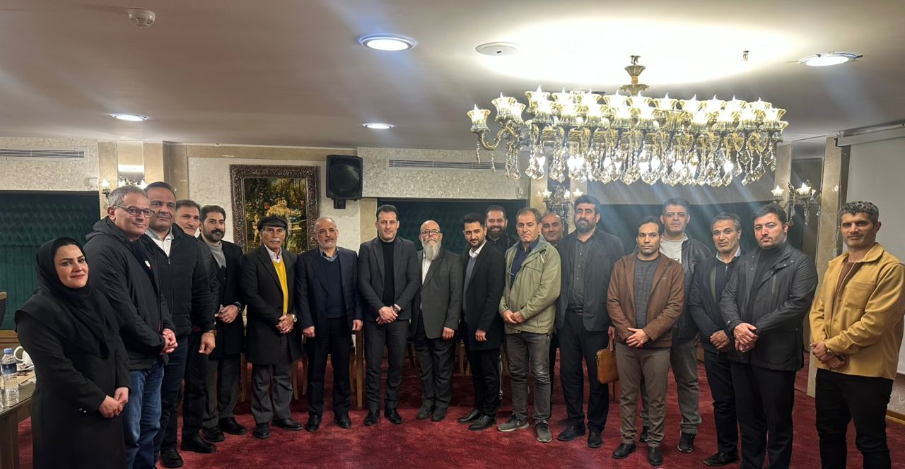 نشست صمیمی رییس فدراسیون و روسای هیات های استانی