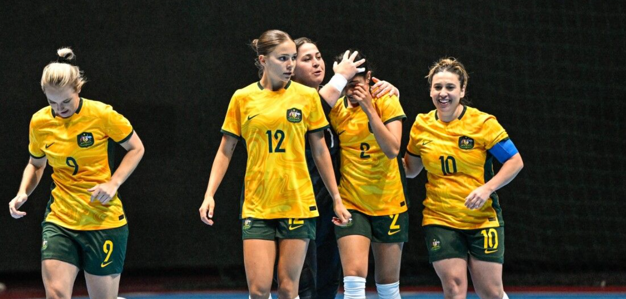 Qualifiers – Group C: Australia 6-1 Turkmenistan; Kuwait 1-4 Philippines