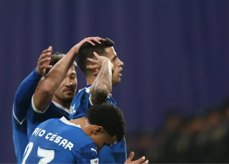 الهلال ۴ – پرسپولیس ۱: غوغای زعیم در کینگدام آرنا
