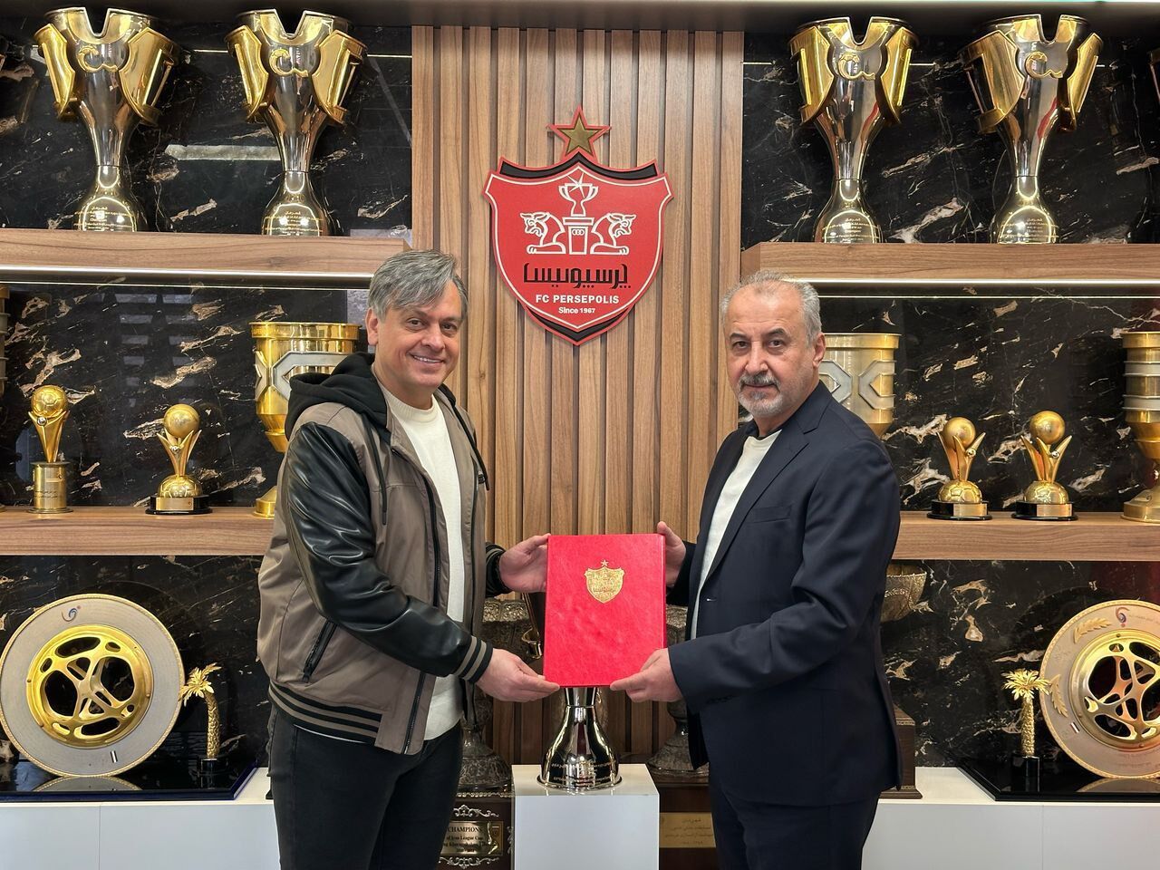 شاهرودی: همه باید به پرسپولیس کمک کنیم تا قهرمان شویم/ هر بازی حکم یک فینال را دارد
