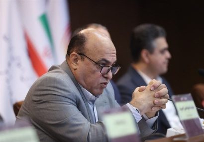 پوریا: در دوره بعدی انتخابات فدراسیون جهانی بدمینتون شرکت خواهم کرد
